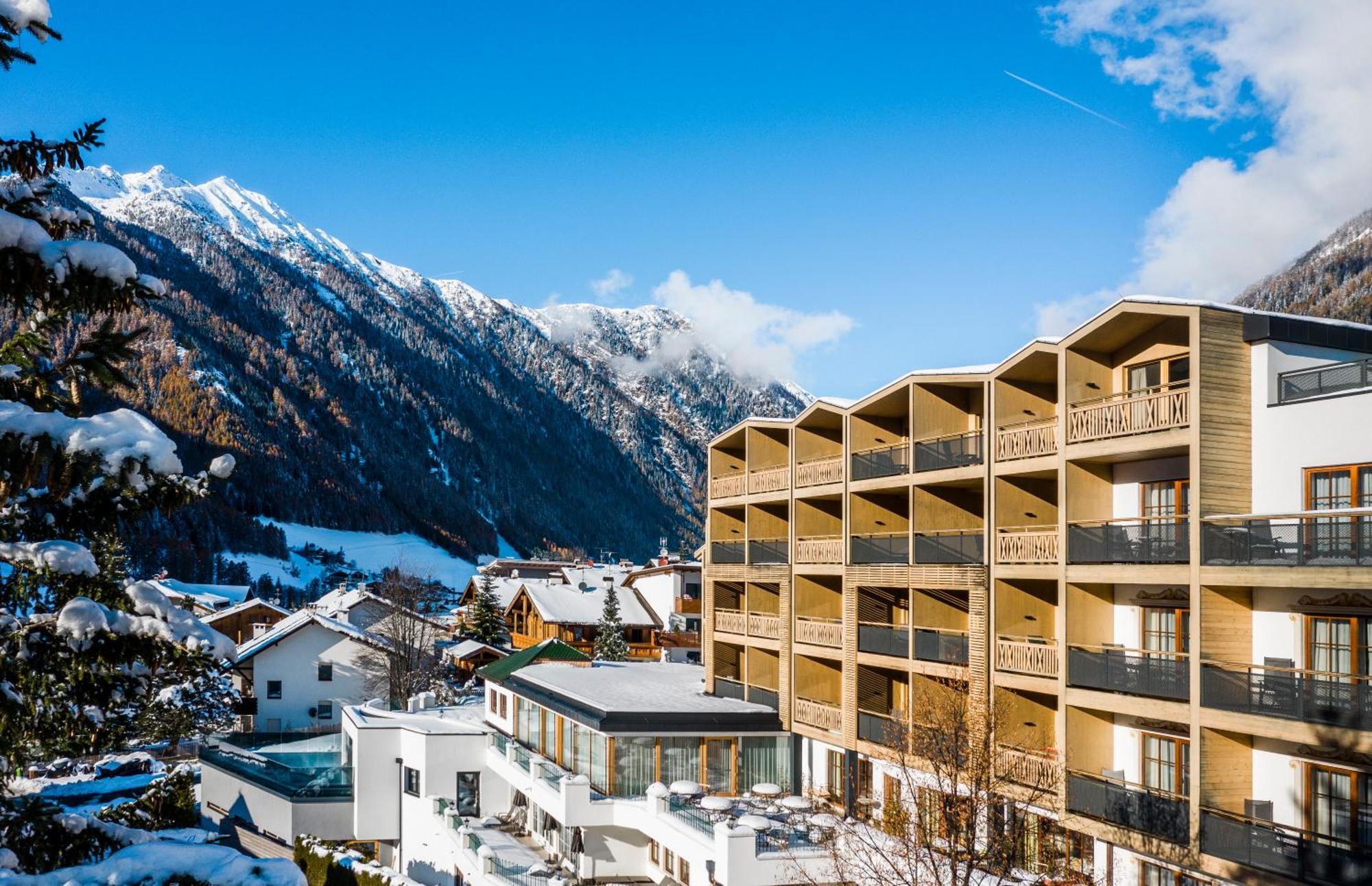 Falkensteiner Hotel & Spa Falkensteinerhof 발레스 외부 사진