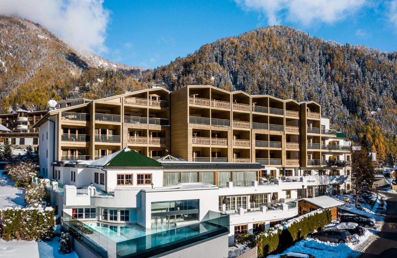 Falkensteiner Hotel & Spa Falkensteinerhof 발레스 외부 사진